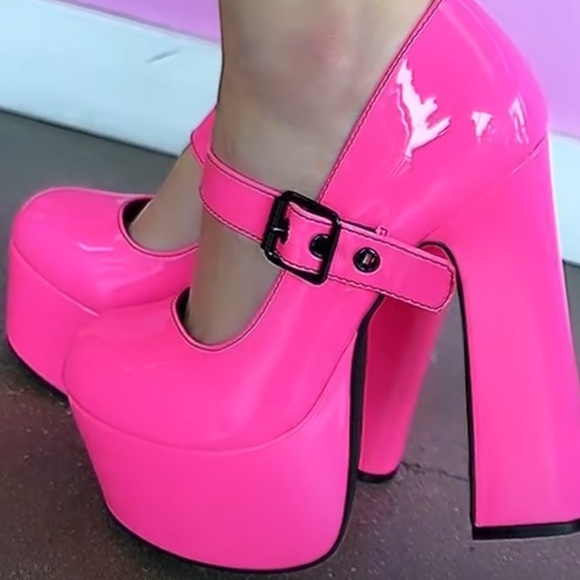 NIB RARE Strange Cvlt Hot Pink Patent Widow Platform Heels - Picture 3 of 8